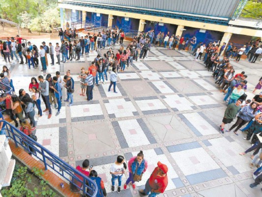 UNAH espera más de 13,500 alumnos de primer ingreso