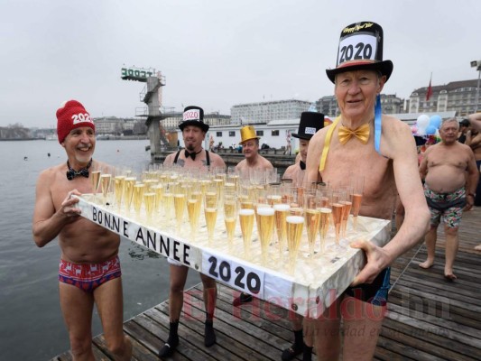 FOTOS: El mundo entró en 2020 con un estallido de júbilo