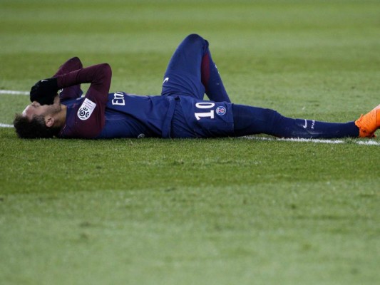 Rakitic y Coutinho abogan por el regreso de Neymar al Barcelona