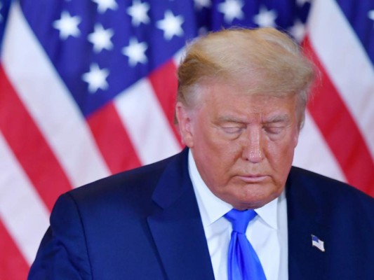 Trump pide suspender el conteo de votos en Michigan