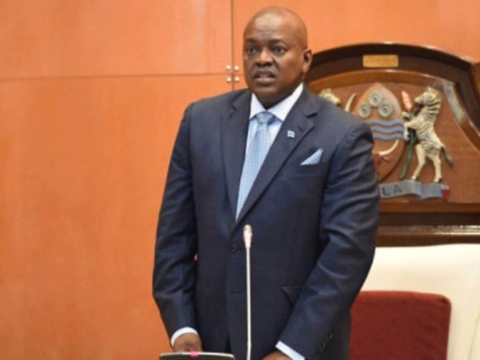 El presidente de Botsuana da positivo al covid&nbsp;&nbsp;