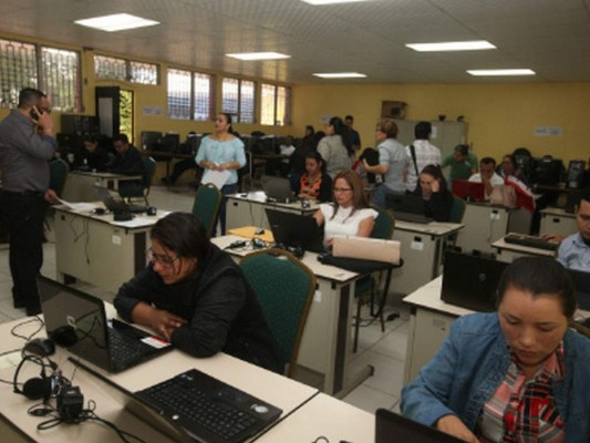 El presupuesto de 2019 contempla el ajuste a salarios