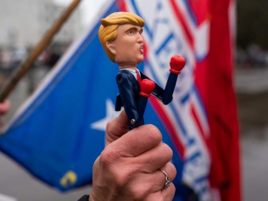 Seguidores de Trump se reúnen en Washington para denunciar fraude sin pruebas