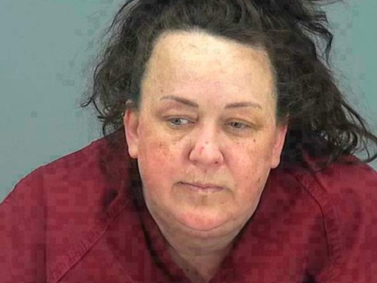 Acusan de maltrato infantil a popular mamá en YouTube