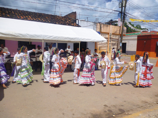 Los danzantes olanchanos