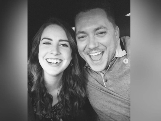 Así es Laina Morris, la protagonista del meme 'novia psicópata'