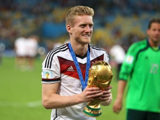 Futbolistas que se retiraron en medio de la pandemia del coronavirus