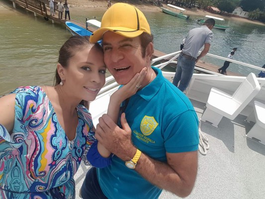 Vacaciones Morazánicas de Nasralla e Iroshka se vuelven virales &nbsp;&nbsp;