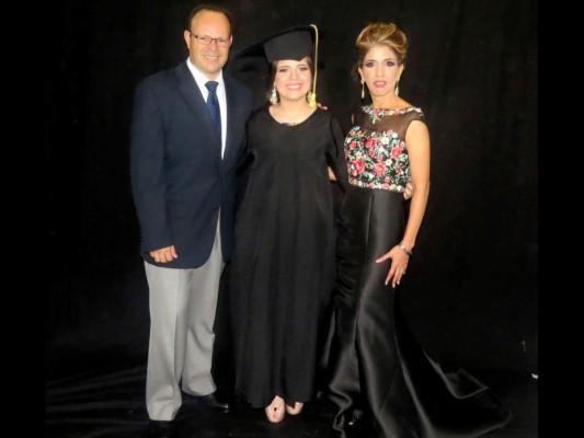 Inolvidable noche de los senior de Christian International School