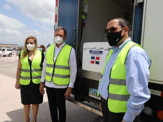 República Dominicana dona 101,000 vacunas anticovid a Honduras