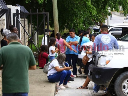 Angustiosa espera en morgue: reos no han sido entregados a familiares