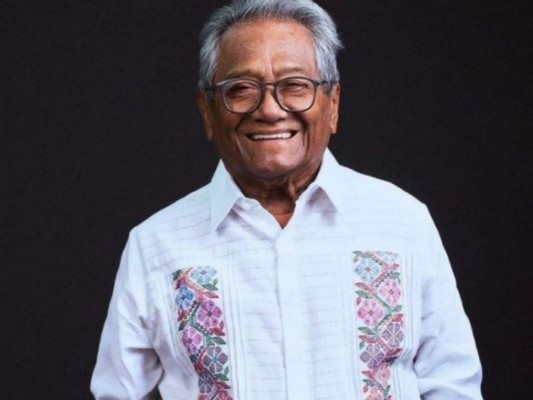 Muere Armando Manzanero a los 85 años, víctima del covid-19