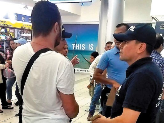 Colombiano cae por tener pendiente una orden de arresto