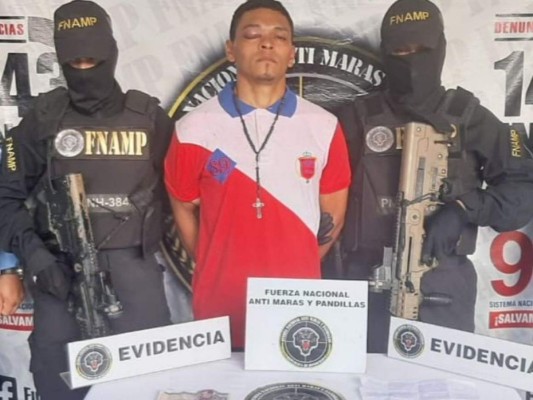 Yoro: Con nota extorsiva capturan a presunto integrante de la pandilla 18