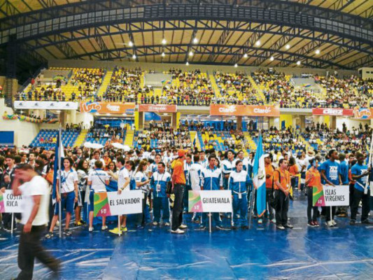 Excelso inicio de los Juegos Deportivos Universitarios 2013