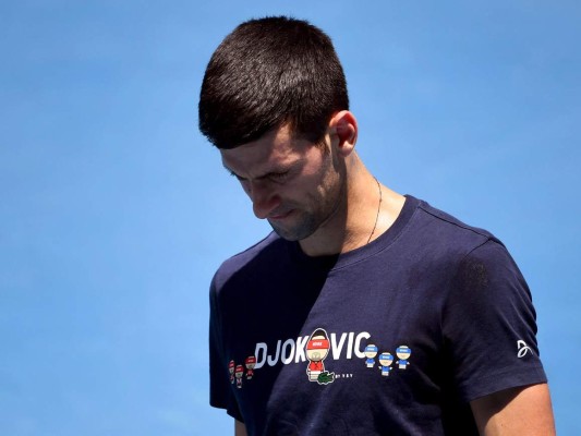 Novak Djokovic llega a Belgrado tras su expulsión de Australia