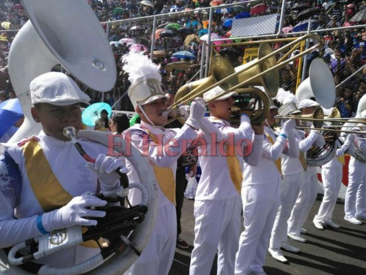 Top 3 de canciones más sonadas en los desfiles patrios