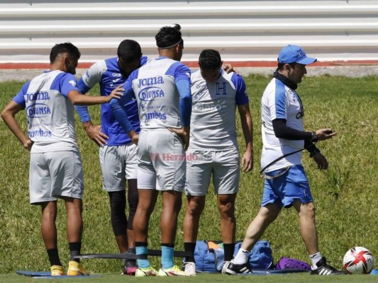 En imágenes: Así fue el primer entrenamiento de Honduras al mando del 'Bolillo' Gómez