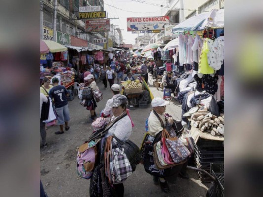 Aplicarán nuevas estrategias para recolectar la basura en mercados