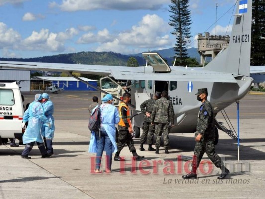 Así fue el traslado a Tegucigalpa de los heridos tras el voraz incendio en Guanaja