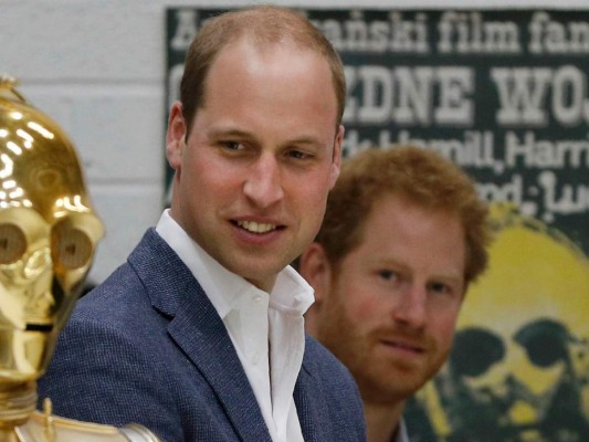 Príncipe Guillermo, en la portada de revista gay británica