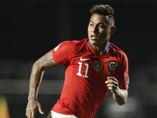 Chile pierde a Eduardo Vargas para el duelo ante Bolivia por el premundial&nbsp;&nbsp;