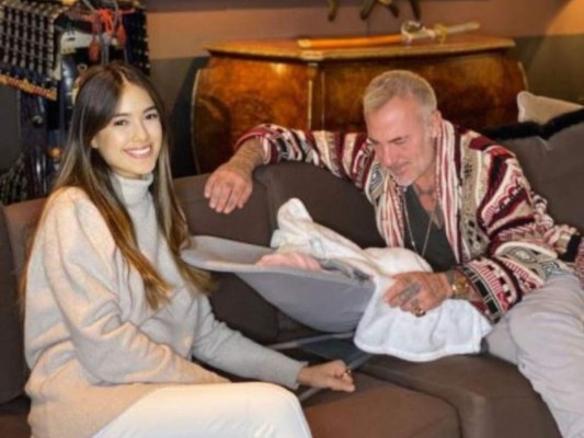 Los lujos que disfruta la hija de Gianluca Vacchi y Sharon Fonseca