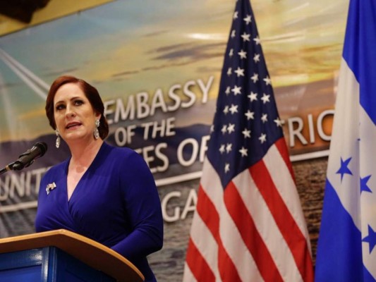 Heide Fulton pide a los hondureños aceptar el diálogo como única herramienta de paz