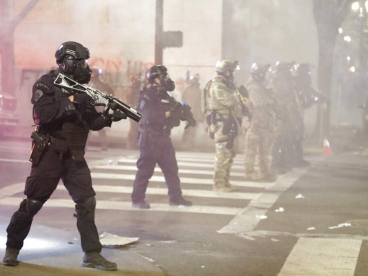 Alcaldes de seis ciudades de EEUU piden retiro de federales