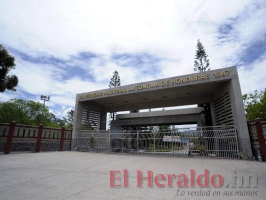 UNAH exige vacunación obligatoria contra el covid-19