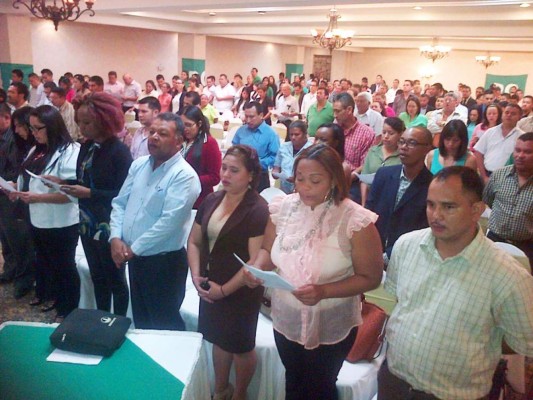 Diputado expulsado de Libre se une a DC