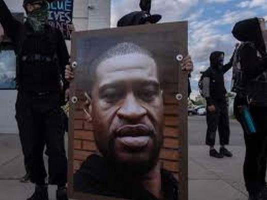 Escándalos sexuales, políticos y financieros que salpicaron a Donald Trump