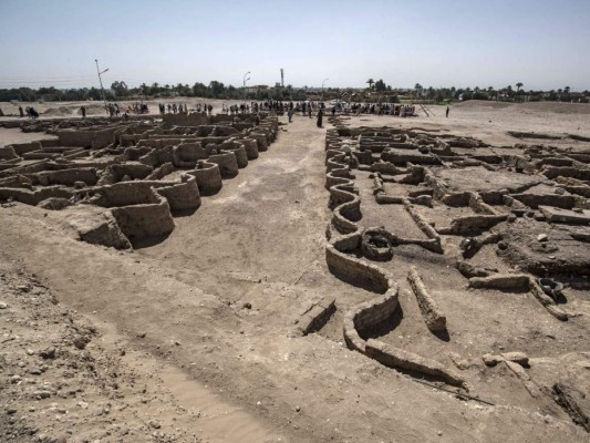Descubren 'una parte' de una ciudad perdida en Egipto