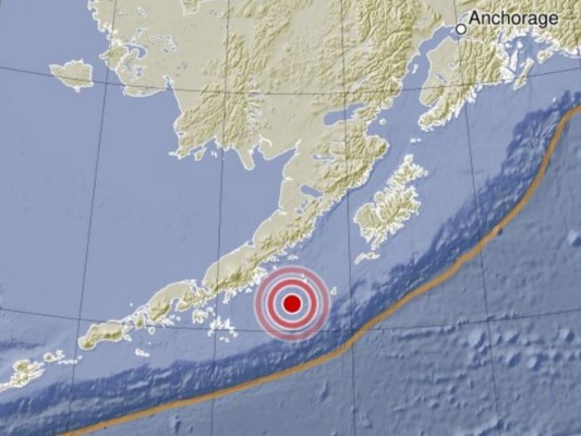 En su página web, el Centro Sísmico de Alaska indicó que se trataba del mayor terremoto en Estados Unidos desde el que se produjo en las islas Aleutianas en 1965, de magnitud 8.7. Foto: Twitter
