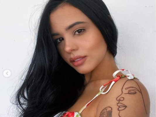 AloSofia, la cantante con la que Anuel AA supuestamente engañó a Karol G (Fotos)