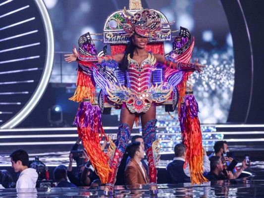 Los espectaculares trajes típicos en Miss Universo 2021