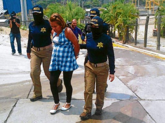 Capturan a peligrosa pandillera en Comayagüela