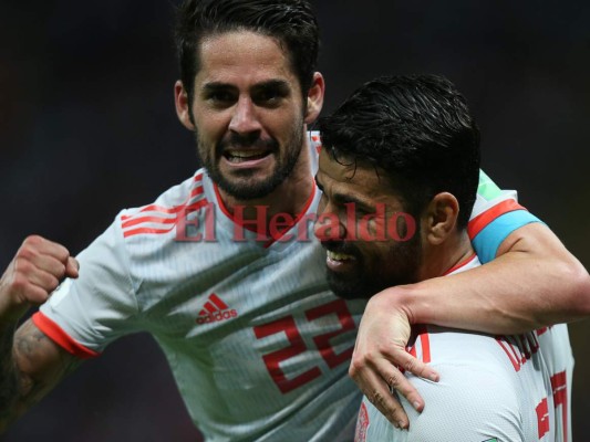 España vence a Irán con gol de Diego Costa