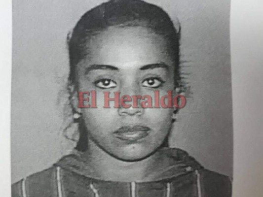 Identifican mujer que murió durante atentado a bus rapidito en la capital