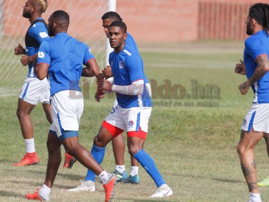 FOTOS: Así fue el regreso de Brayan Beckeles a los entrenamientos de Olimpia