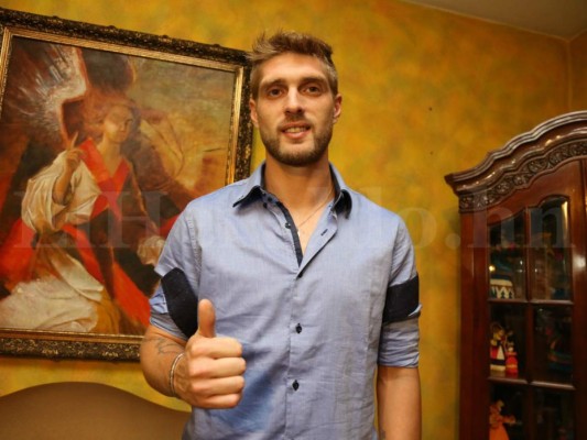 Olimpia ficha al defensa argentino Walter García