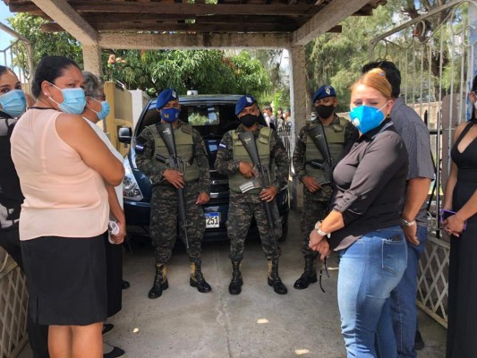 FOTOS: El último adiós de José Domingo Meza, víctima del covid-19