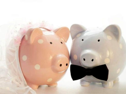Cinco formas de ahorrar dinero si estas en una relación