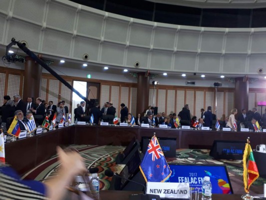 Inicia cumbre de cancilleres en Corea del Sur