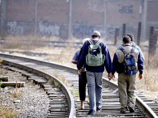 En el 2017 unos 128 hondureños emigraron diariamente hacia Estados Unidos