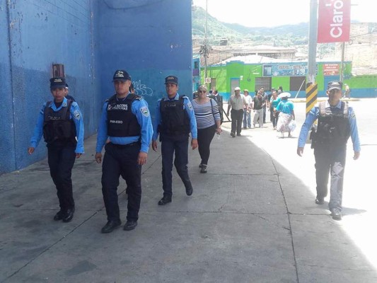 Seguridad total en el Estadio Nacional para el partido de Ronaldinho Gaúcho