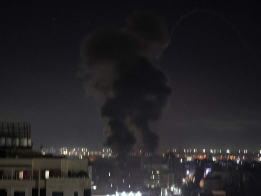 Israel reanuda ataques aéreos contra la Franja de Gaza