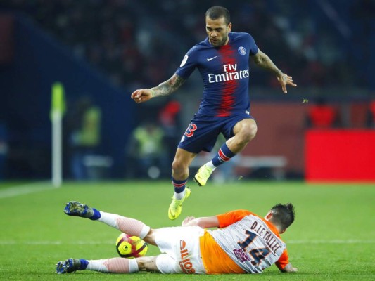 Dani Alves sufrió robo en su casa durante un partido del París SG&nbsp;&nbsp;