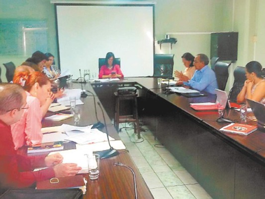 DEI habilita las 34 agencias que había bloqueado