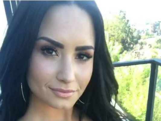 Demi Lovato calienta las redes con sexys fotos en traje de baño&nbsp;&nbsp;